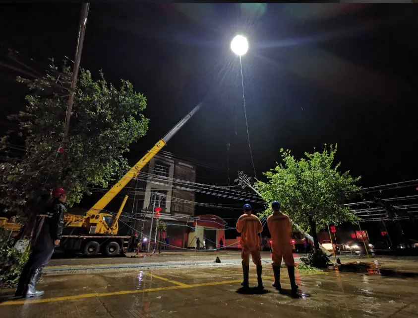 Emergency Repair Lighting